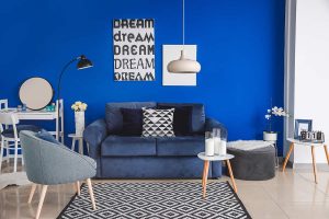 什麼顏色的地毯配藍色的牆?