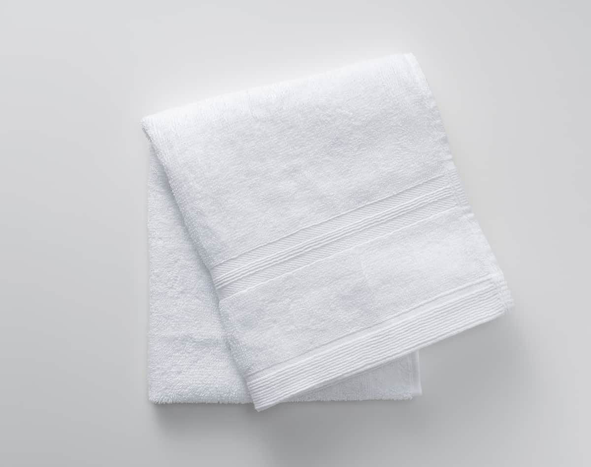 白色浴巾